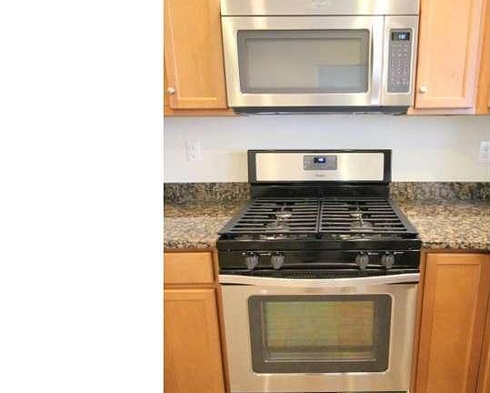 3rd image of 44 Clement Ct