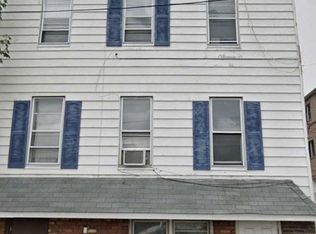 11 Terhune Ave, Lodi, NJ 07644