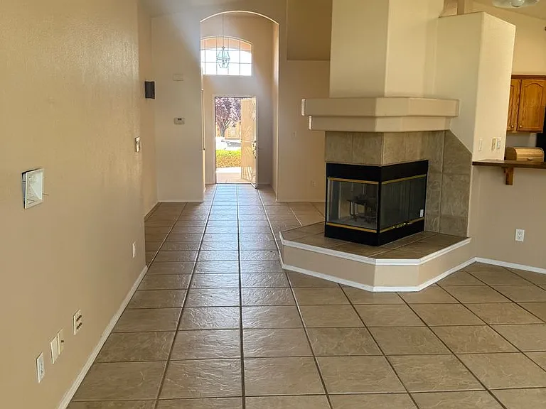 9816 Sierra Morena St NW — Photo 3