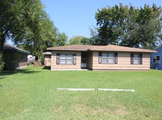 2206 15th Ave N, Texas City, TX 77590