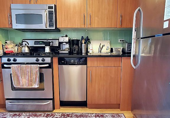 5th image of 20 West St APT 45F