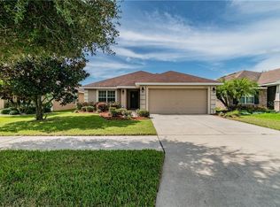10909 Standing Stone Dr, Wimauma, FL 33598