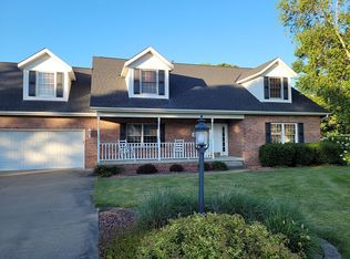 4015 S Wheatfield Rd, Mapleton, IL 61547