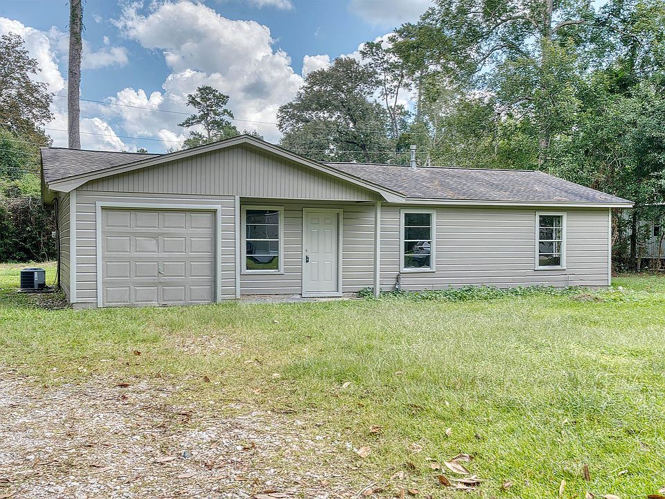 1st image of 9039 3rd St