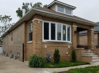 1606 S 9th Ave, Maywood, IL 60153