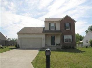 16 S Deer Creek Dr, Amelia, OH 45102