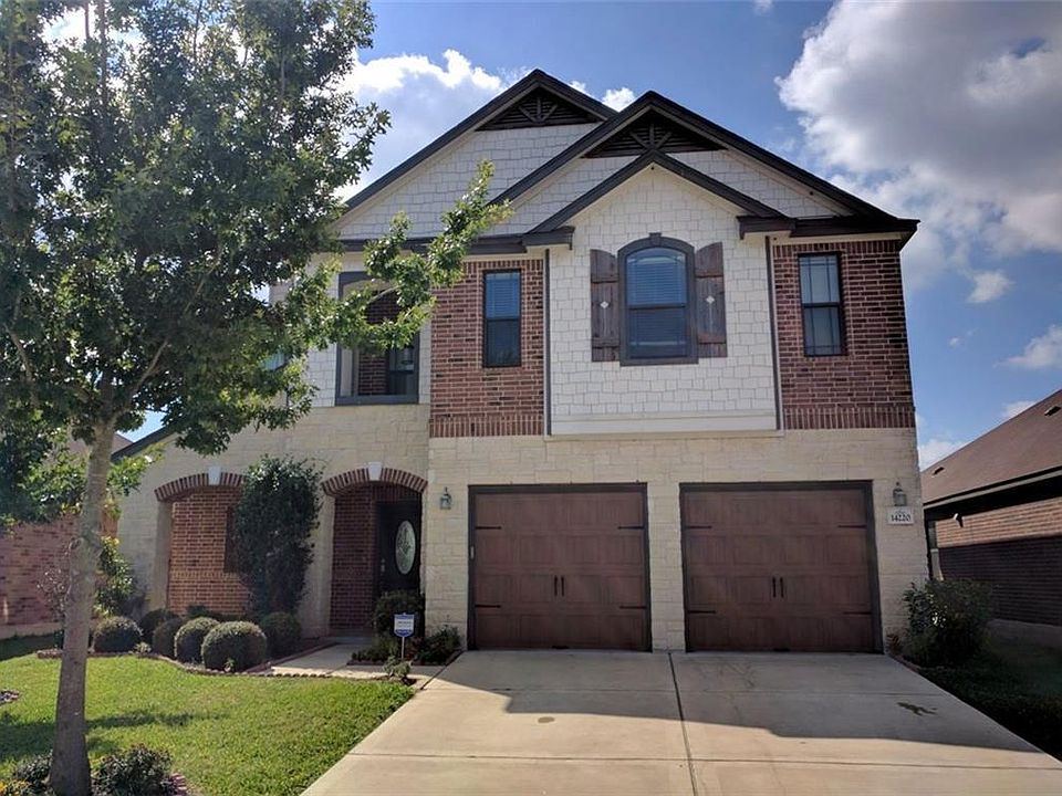 2nd image of 14220 Lake Victor Dr