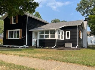 423 Kalamazoo St, Otsego, MI 49078