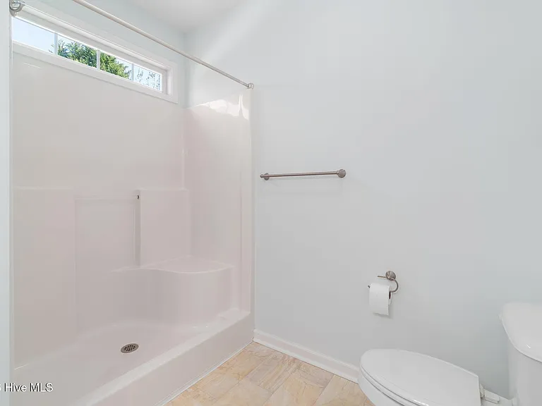 1103 Pirates Landing Dr — Photo 26