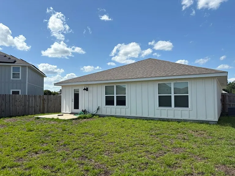 807 Otto Loop — Photo 18