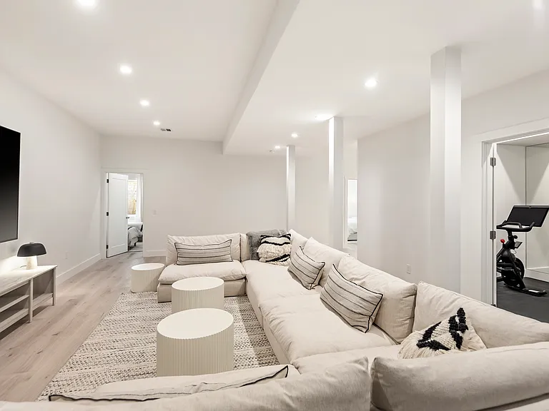 5 Sammys Beach Rd — Photo 34