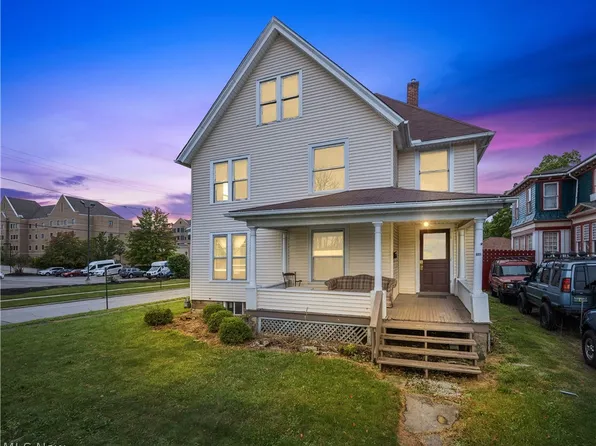 611 West Ave, Elyria, OH 44035