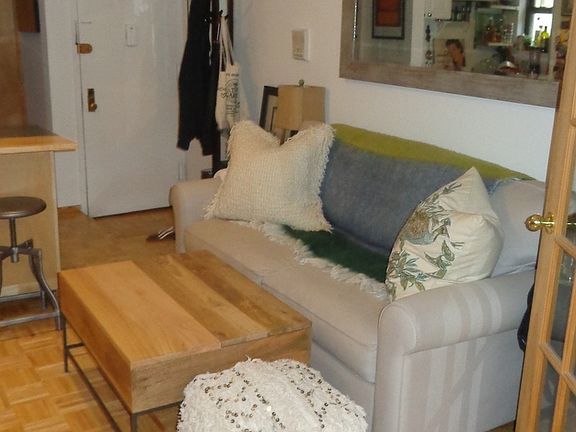 3rd image of 27 Jones St APT 2B