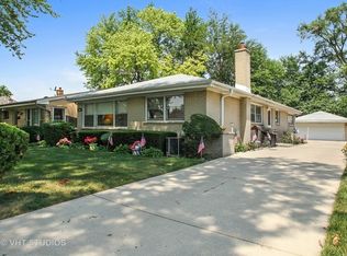 5904 Monroe St, Morton Grove, IL 60053