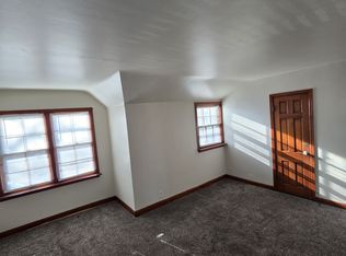 3946 N 36th St #2, Milwaukee, WI 53216