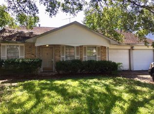 6027 Vickijohn Dr, Houston, TX 77096