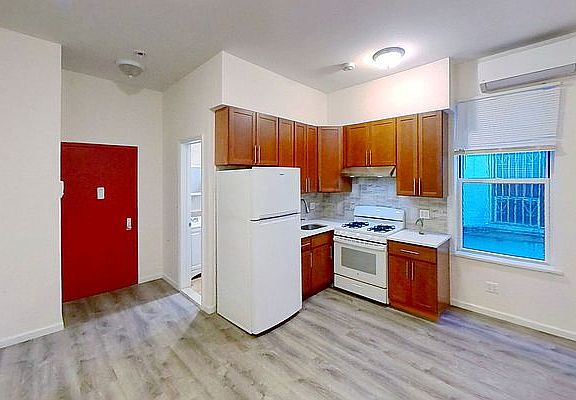 4th image of 25-17 30th Ave #1R