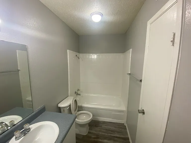 1809 W Schunior Rd #508 — Photo 11