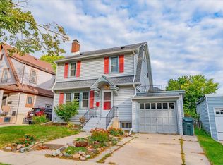 2610 Van Hise Ave, Madison, WI 53705