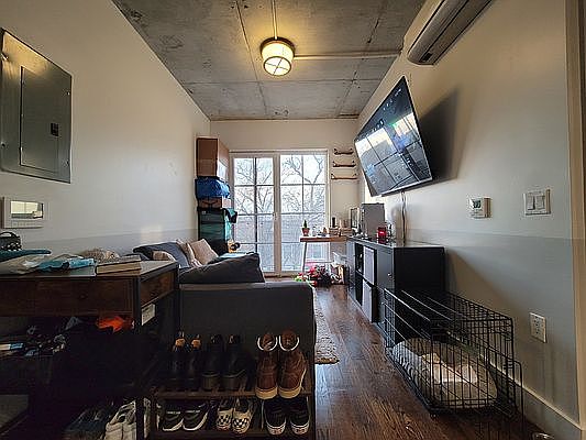 5th image of 31-27 37th St #4A