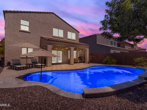 2675 E GILLCREST Road, Gilbert, AZ 85298