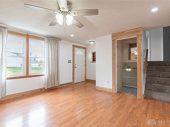 2nd image of 323 Highland Dr
