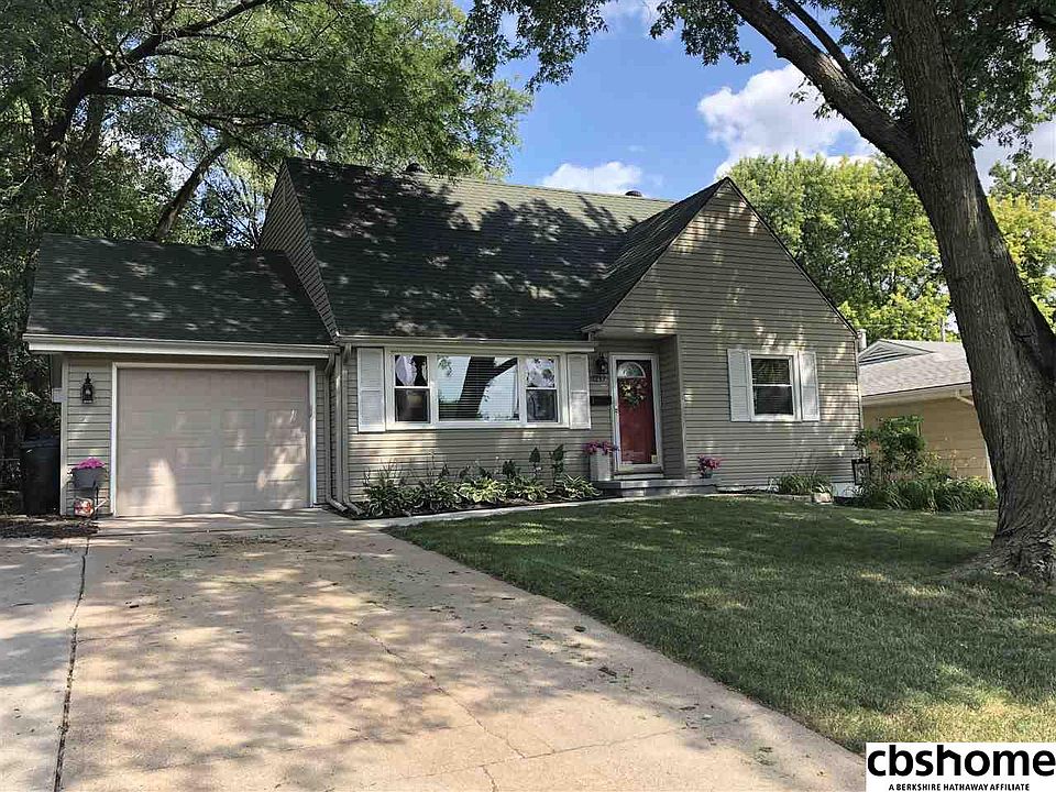 1st image of 3217 S 49th Ave