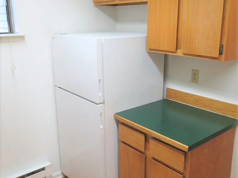 2156 Grove Cir W #5 — Photo 11
