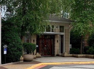 9480 Virginia Center Blvd UNIT 102, Vienna, VA 22181