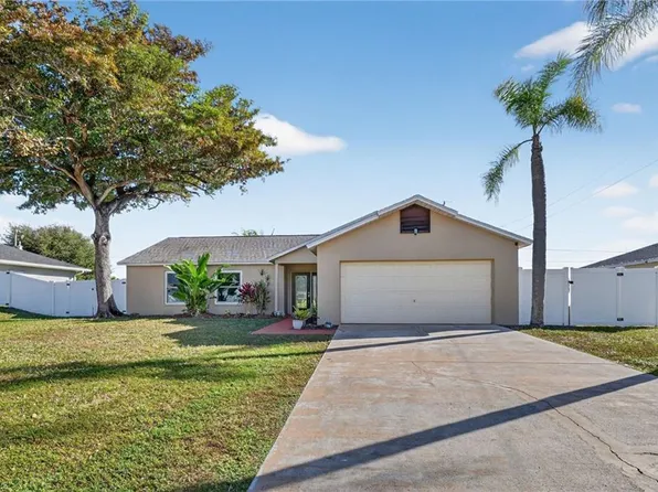 1105 SW 11th PL, CAPE CORAL, FL 33991