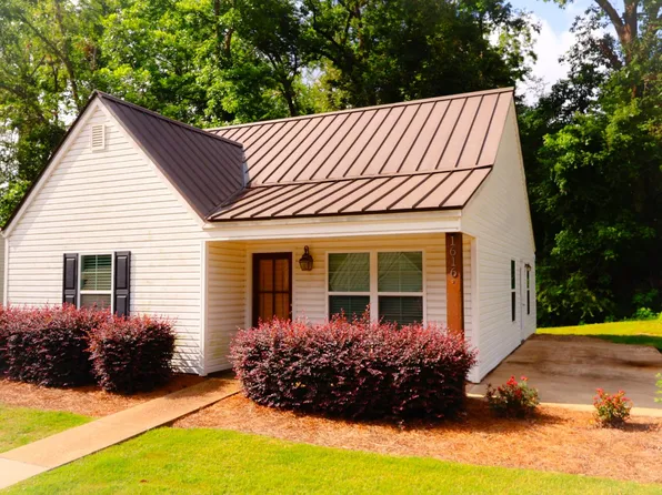 1616 Oxford Pl, Oxford, MS 38655
