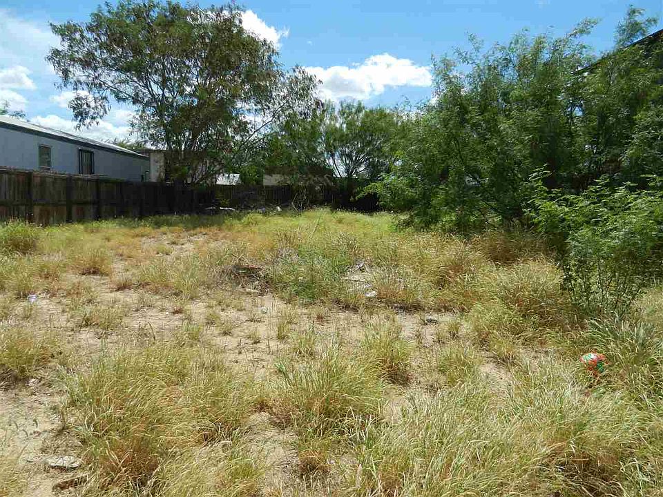 1st image of 5016 Cerros Dr #Xv