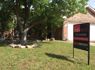 725 Mill Branch Dr, Garland, TX 75040