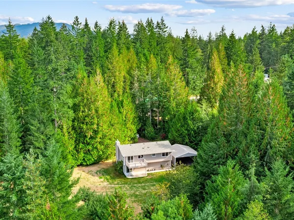 105 Peter Hagen Road NW, Seabeck, WA 98380