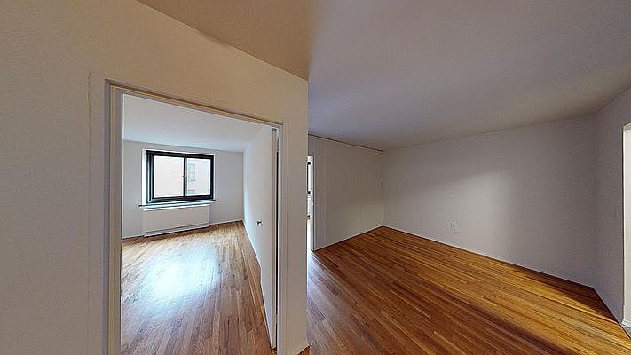 1st image of 284 Mott St APT 9N