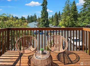7236 212th Street SW #B, Edmonds, WA 98026
