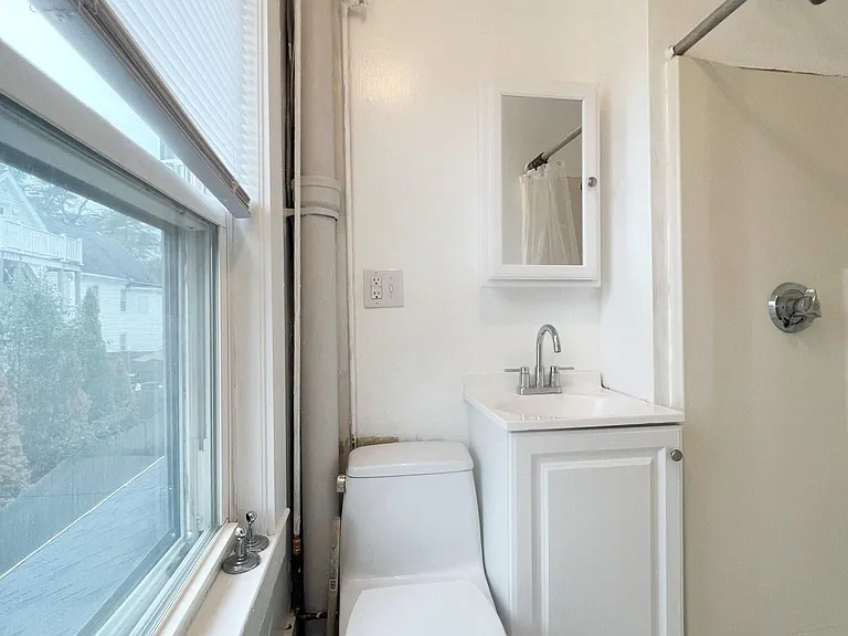 205 Bussey St #101 — Photo 3
