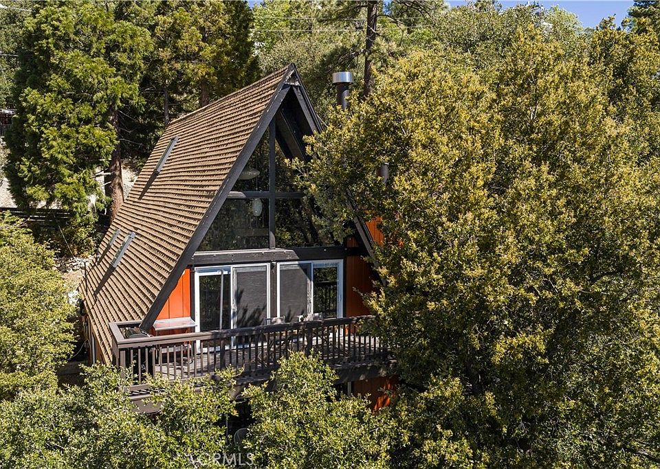1st image of 26569 Amador Ln