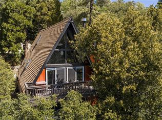 26569 Amador Ln, Lake Arrowhead, CA 92352