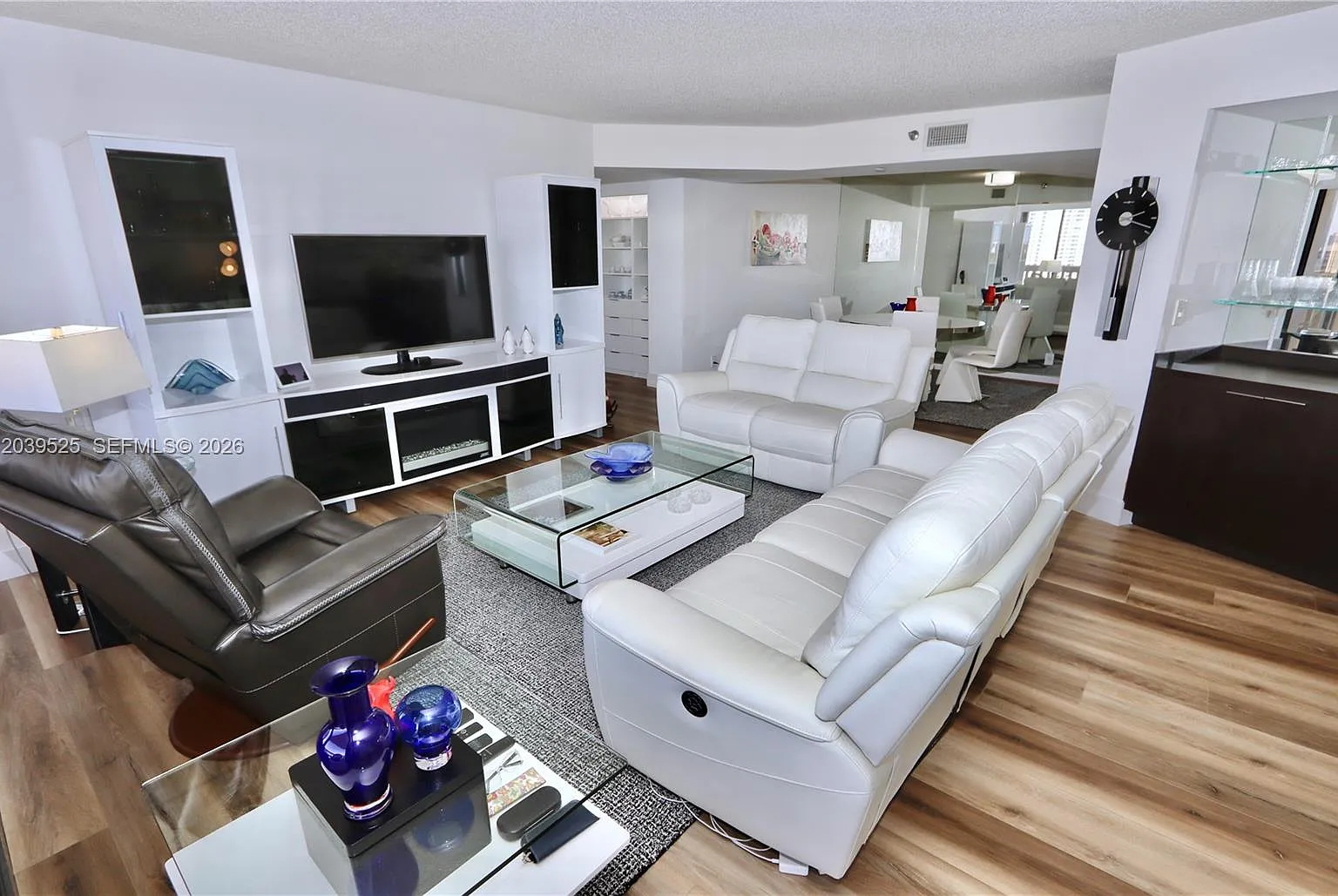 1000 Isl Blvd Williams Is — Photo 4