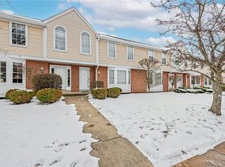 278 Newbury Dr, Monroeville, PA 15146
