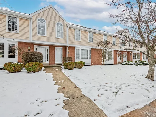278 Newbury Dr, Monroeville, PA 15146