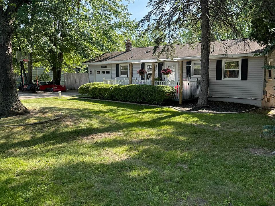 1st image of 10717 Alpine Ave NW