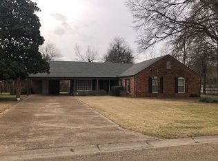 1303 College St, Cleveland, MS 38732