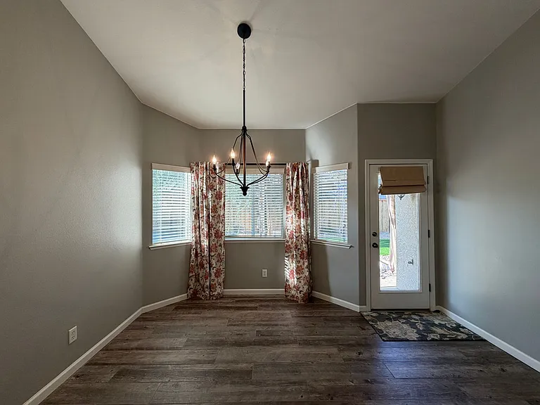 2785 E Shea Dr — Photo 8