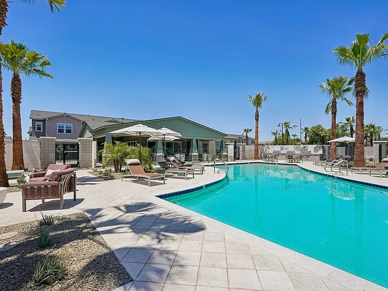 HARMON Ascend by Crescent Communities — Photo 9