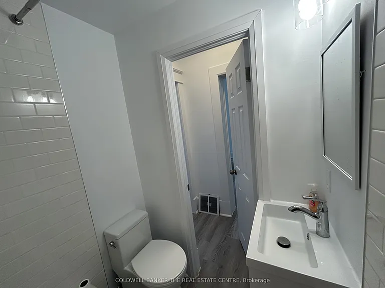 14 Brubacher St — Photo 23