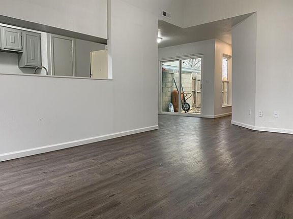 3rd image of 2247 Donna Dr