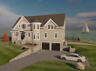 77 Tower Rd, Kittery Point, ME 03905