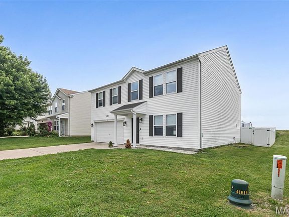 2nd image of 245 River Laurel Dr